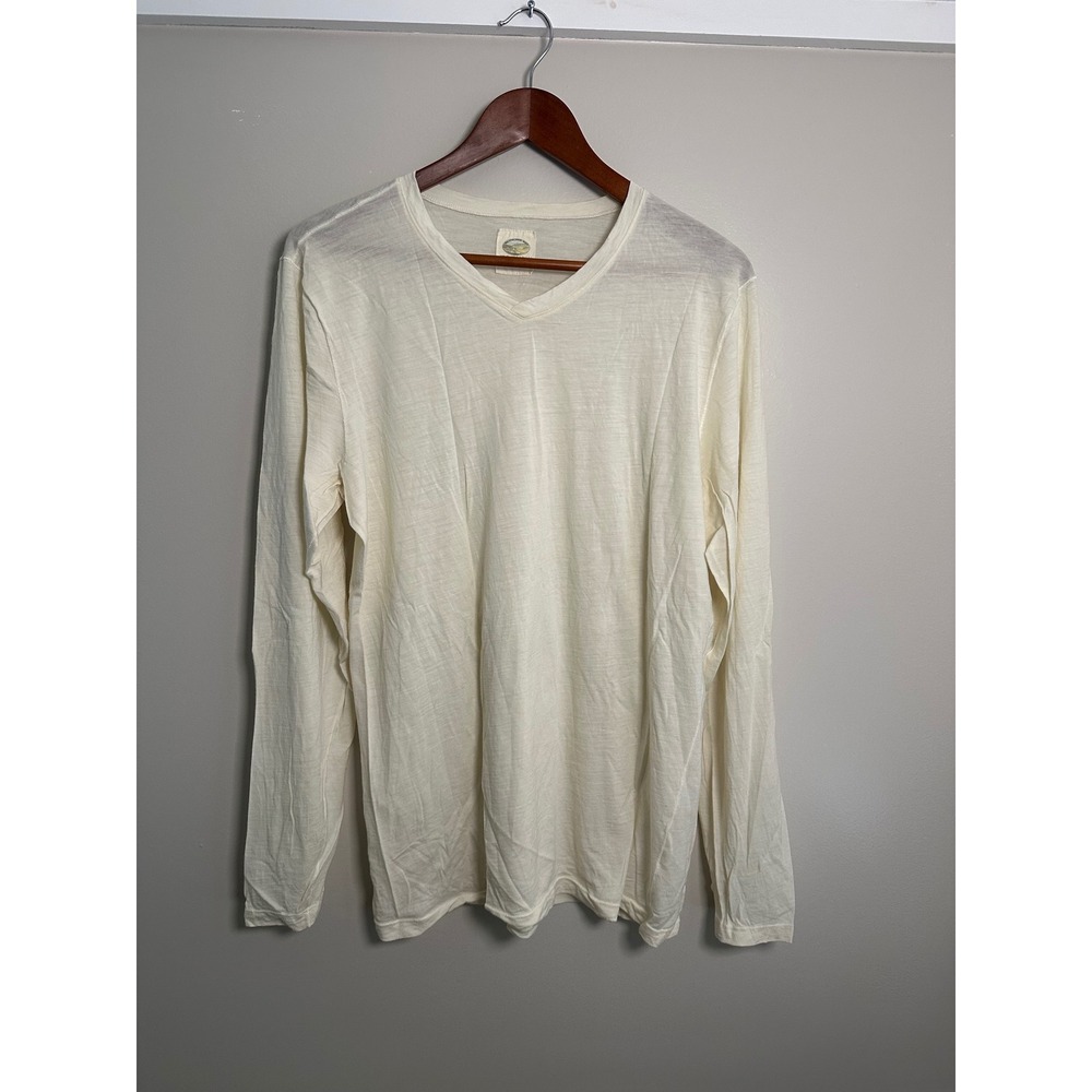 Ramblers Way V-Neck Top Women M Cream EUC 100% Wool Long Sleeve USA Made Soft